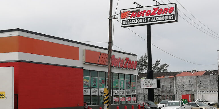 Autozone Sucursal Coatzacoalcos (Primero de Mayo) 2 autozone sucursal coatzacoalcos primero de mayo 4 768x384