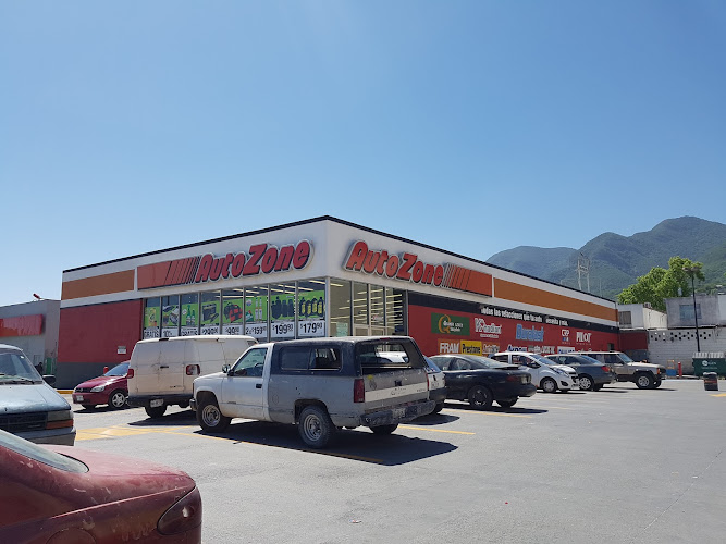 Autozone Sucursal Guadalupe (Valle La Silla) 1 autozone sucursal guadalupe valle la silla 2