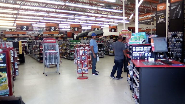 Autozone Sucursal Tijuana (Valle Del Rubiseccion Lomas) 2 autozone sucursal tijuana valle del rubiseccion lomas 2 768x432